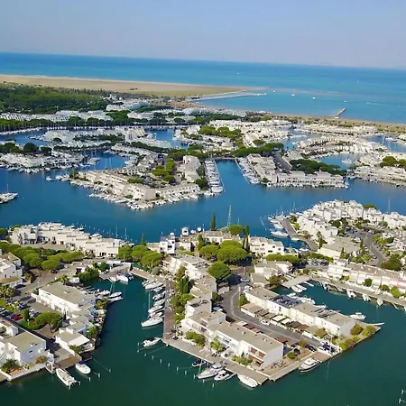 La Marina Du Port - Port Camargue- Grau Du Roi *